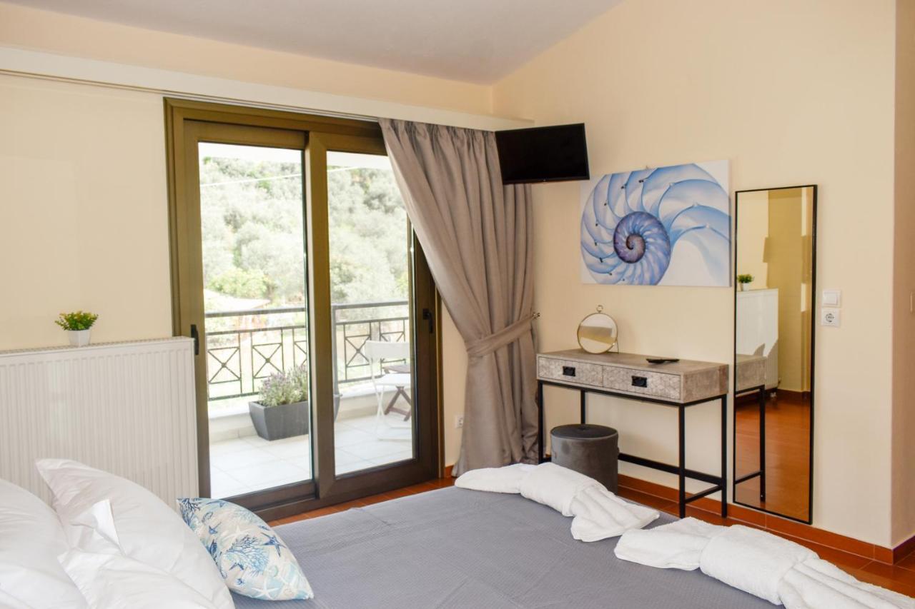 Zoe'S Flat Megali Ammos Apartment Скиатос Екстериор снимка