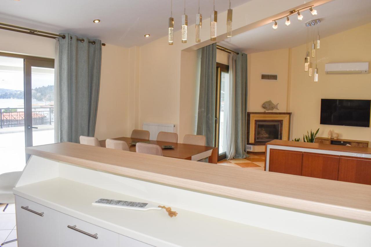 Zoe'S Flat Megali Ammos Apartment Скиатос Екстериор снимка